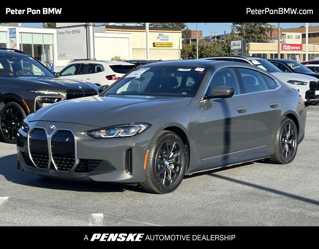 Thumbnail: 2023 BMW i4 - 1