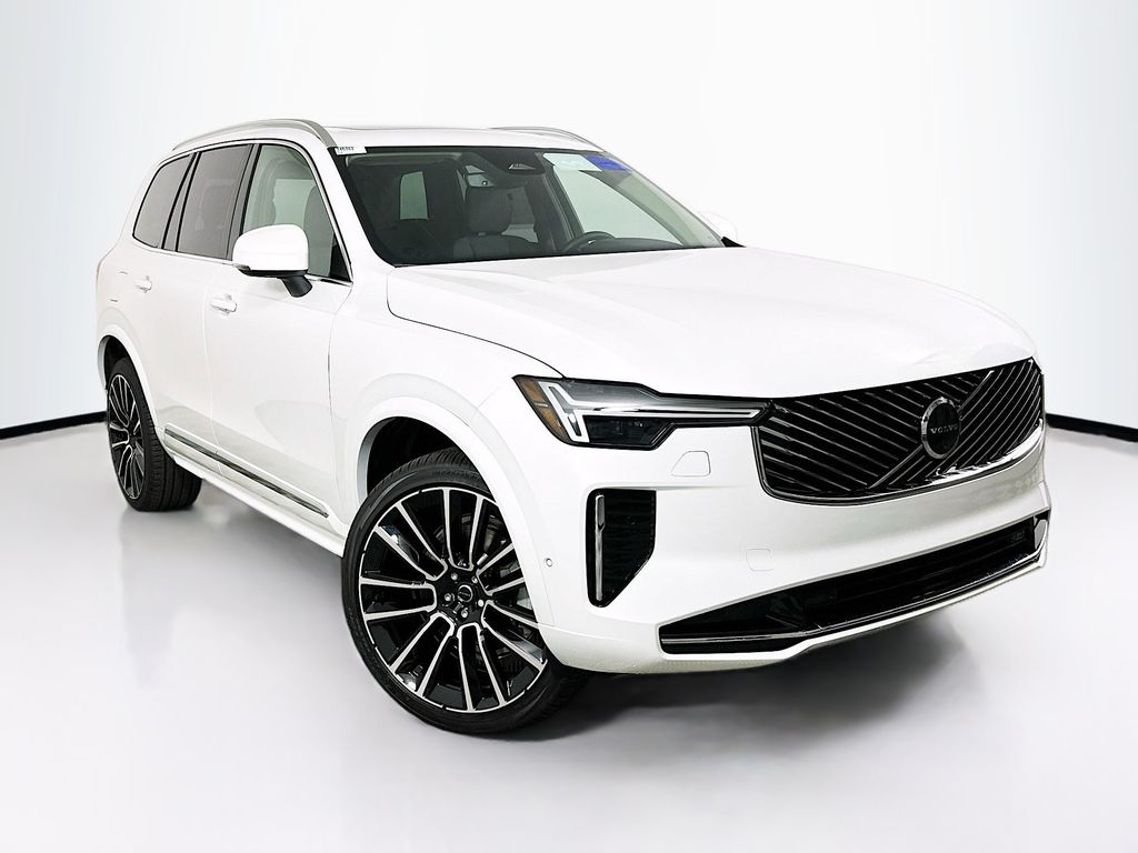 2026 Volvo XC90 B6 Plus 6-Seater