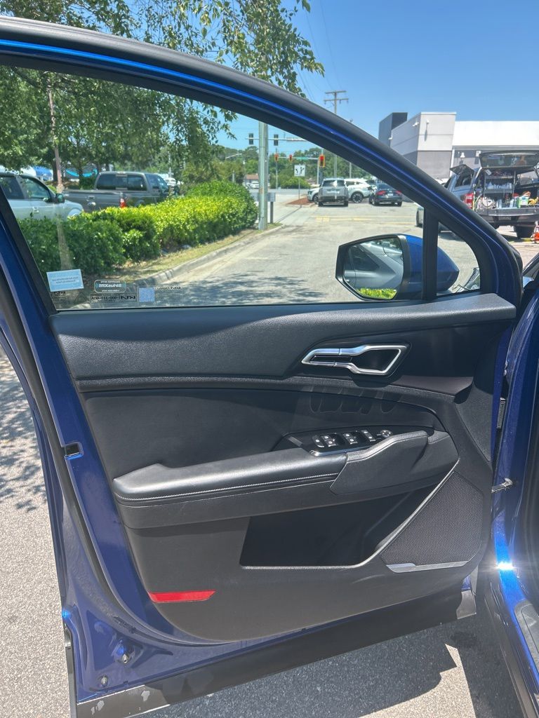 Used 2023 Blue Kia EX image 11