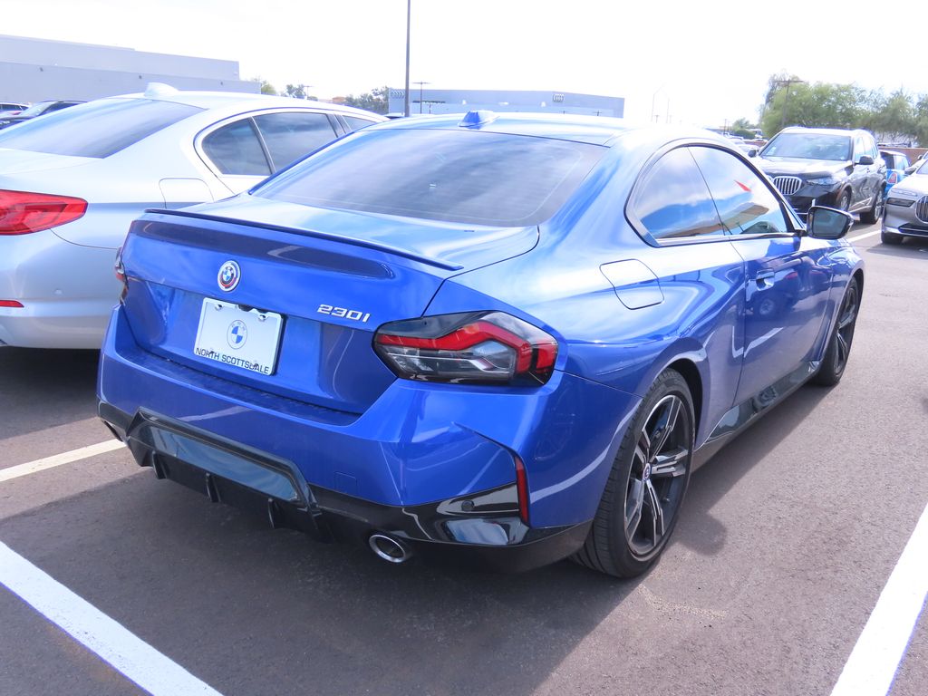 Thumbnail: 2023 BMW 2 Series - 3