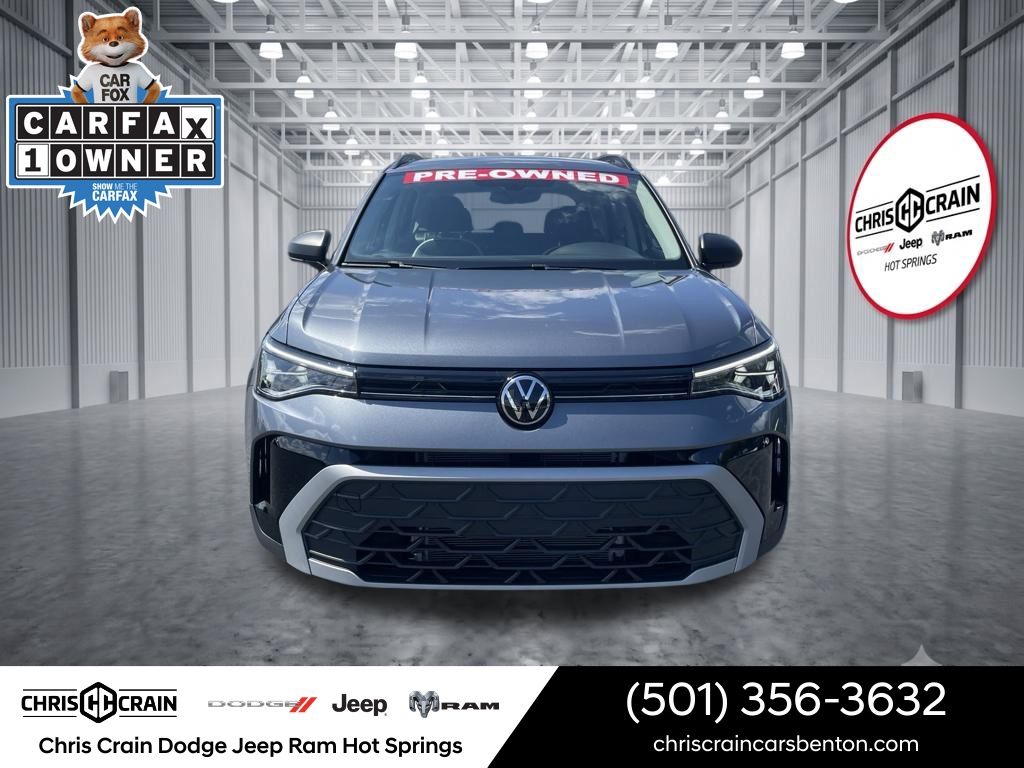Platinum Gray Metallic 2025 Volkswagen Taos SUV / Crossover Front-Wheel Drive 8-Speed Automatic