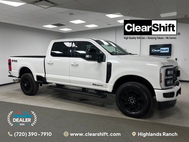 2025 Ford F-350 Super Duty Lariat Crew Cab 4WD