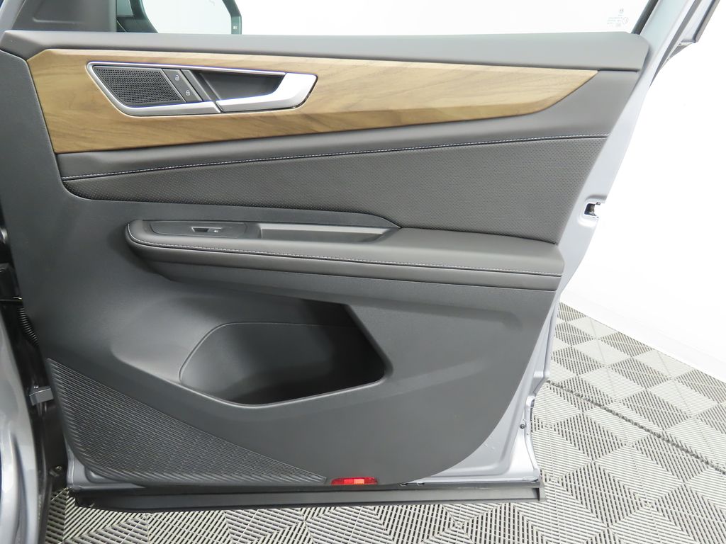 Thumbnail: 2026 Volkswagen Atlas - 26