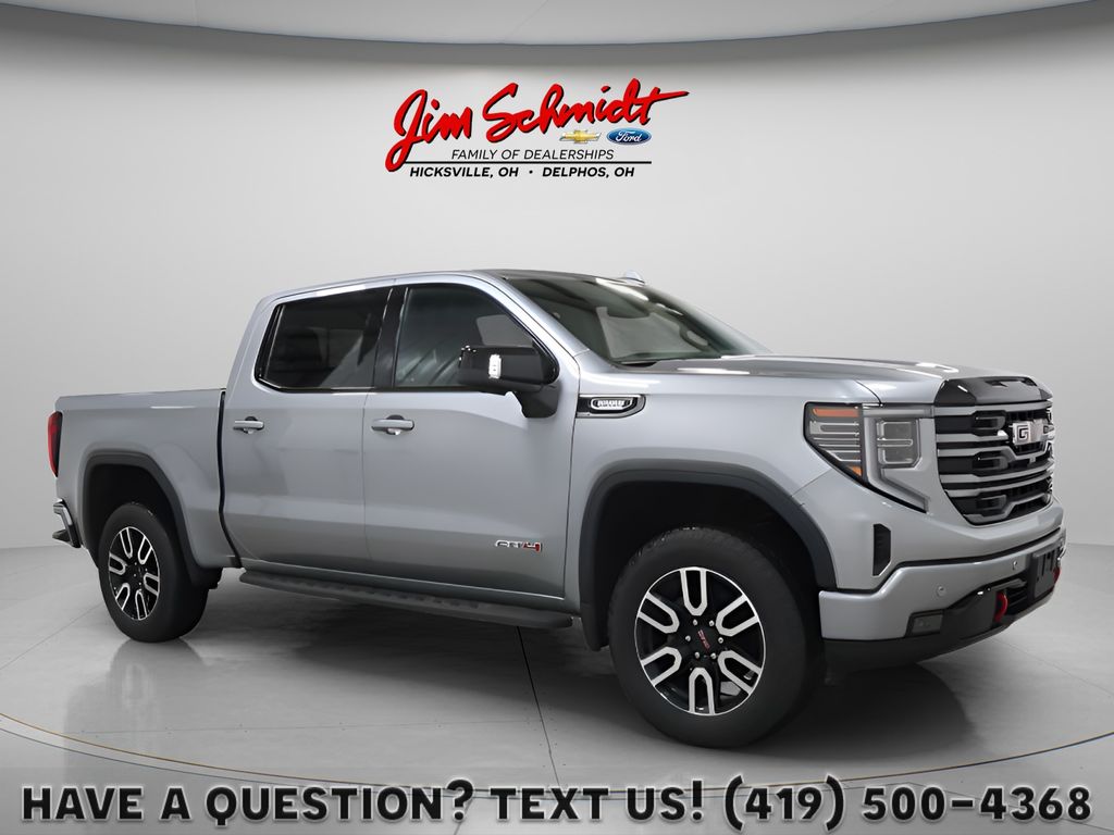 2025 GMC Sierra 1500 AT4 Crew Cab 4WD