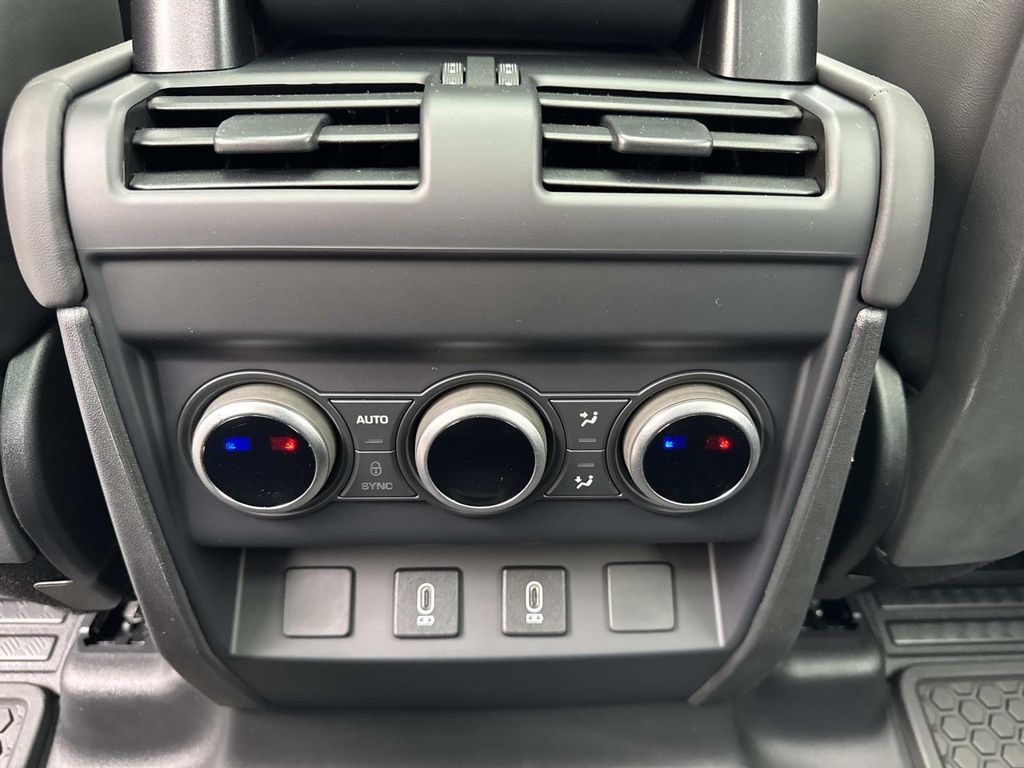 New 2026 Black Land Rover X-Dynamic SE image 16