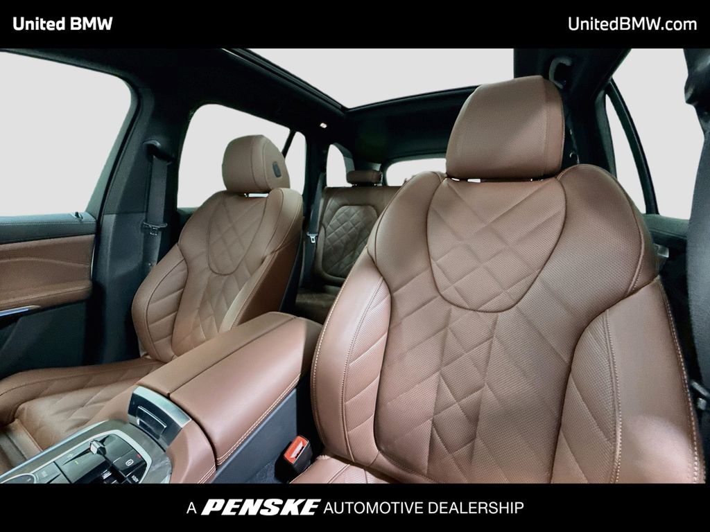 Thumbnail: 2026 BMW X5 - 12