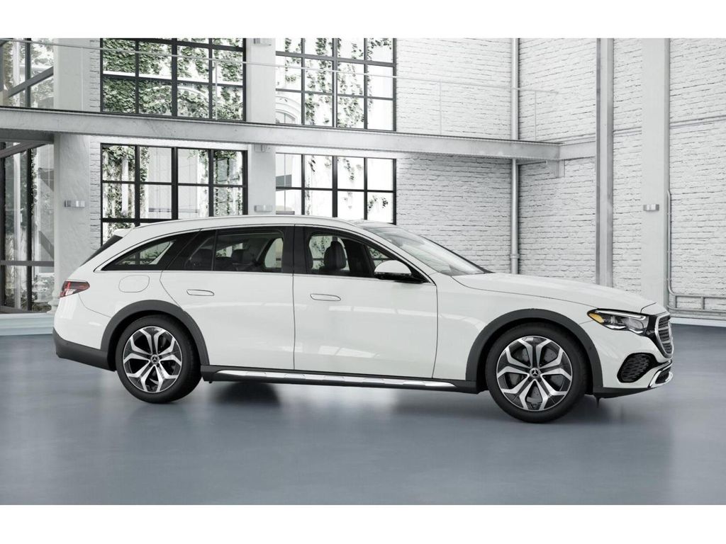 2025 Mercedes-Benz E-Class E 450 14