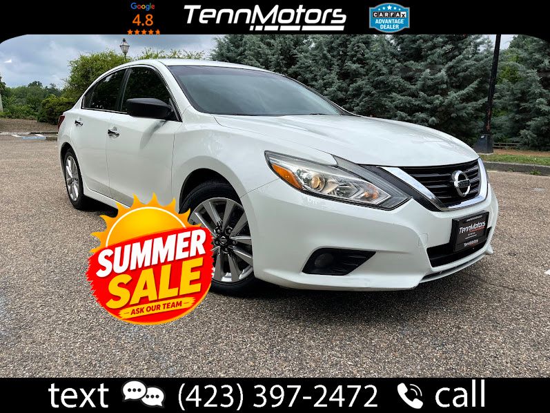 Glacier White 2018 Nissan Altima Sedan Front-Wheel Drive Continuously Variable Transmission
