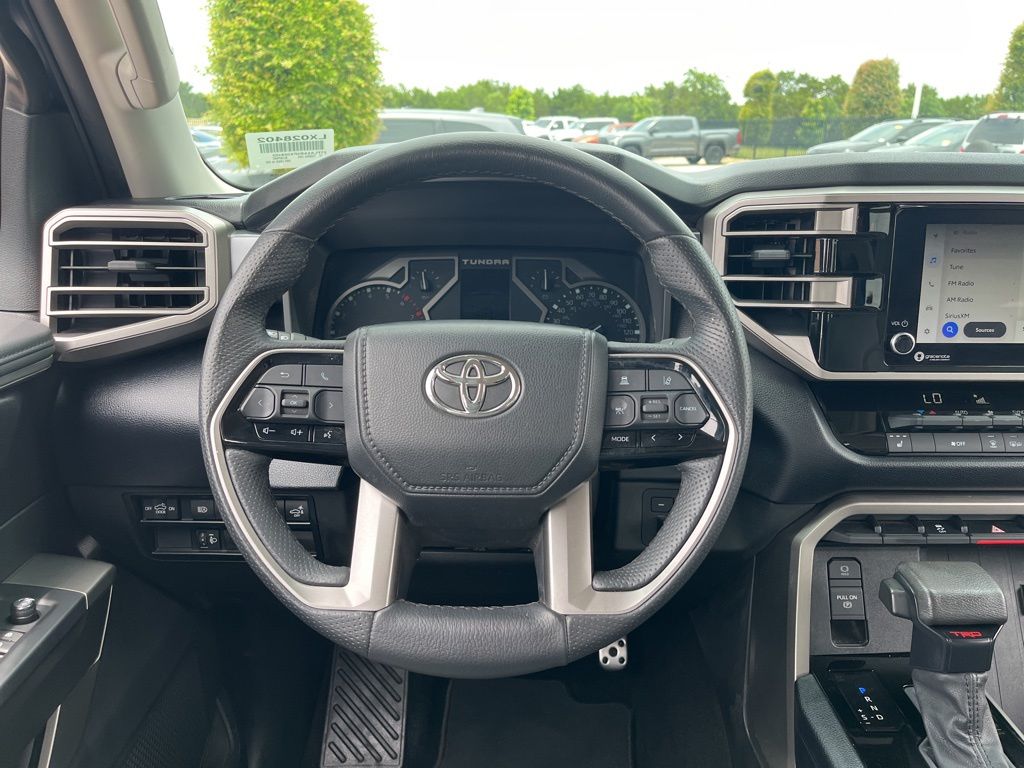 Thumbnail: 2023 Toyota Tundra - 17