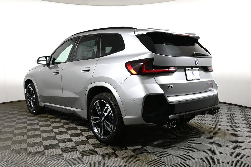 Thumbnail: 2026 BMW X1 - 5