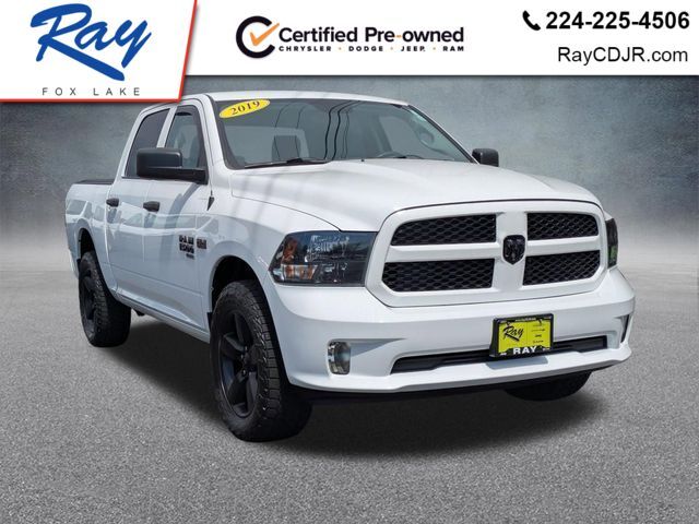 Bright White Clearcoat 2019 RAM 1500 Classic Express Crew Cab 4WD Pickup Truck Four-Wheel Drive 8-Speed Automatic