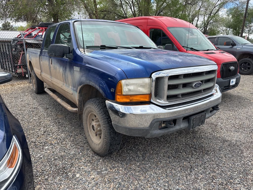 Deep Wedgewood Blue Clearcoat Metallic 1999 Ford F-350 Super Duty XL Crew Cab SB 4WD Pickup Truck Four-Wheel Drive 5-Speed Manual Overdrive