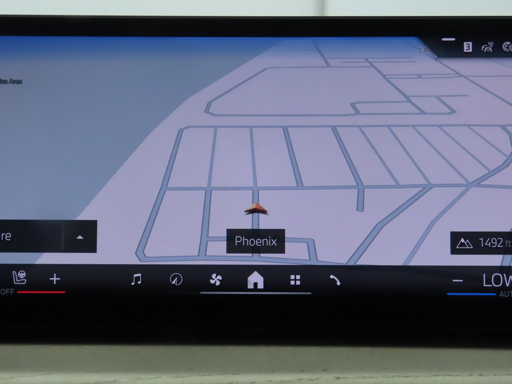 Thumbnail: 2026 BMW X7 - 15