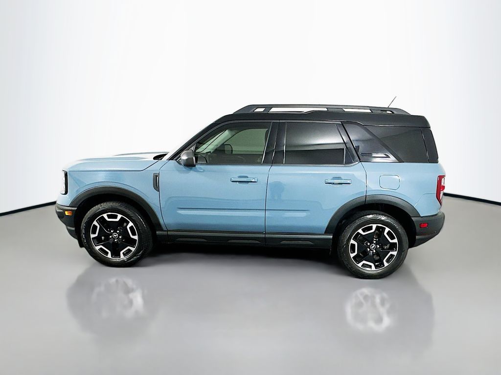 Thumbnail: 2022 Ford Bronco Sport - 8
