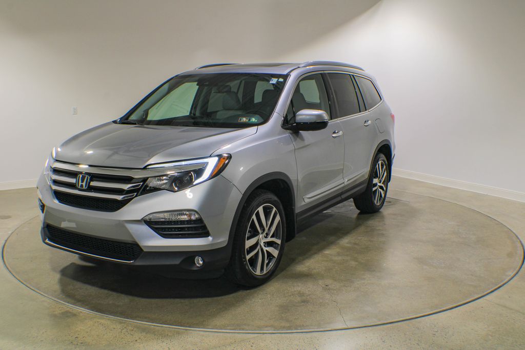Lunar Silver Metallic 2017 Honda Pilot Touring AWD SUV / Crossover All-Wheel Drive 9-Speed Automatic