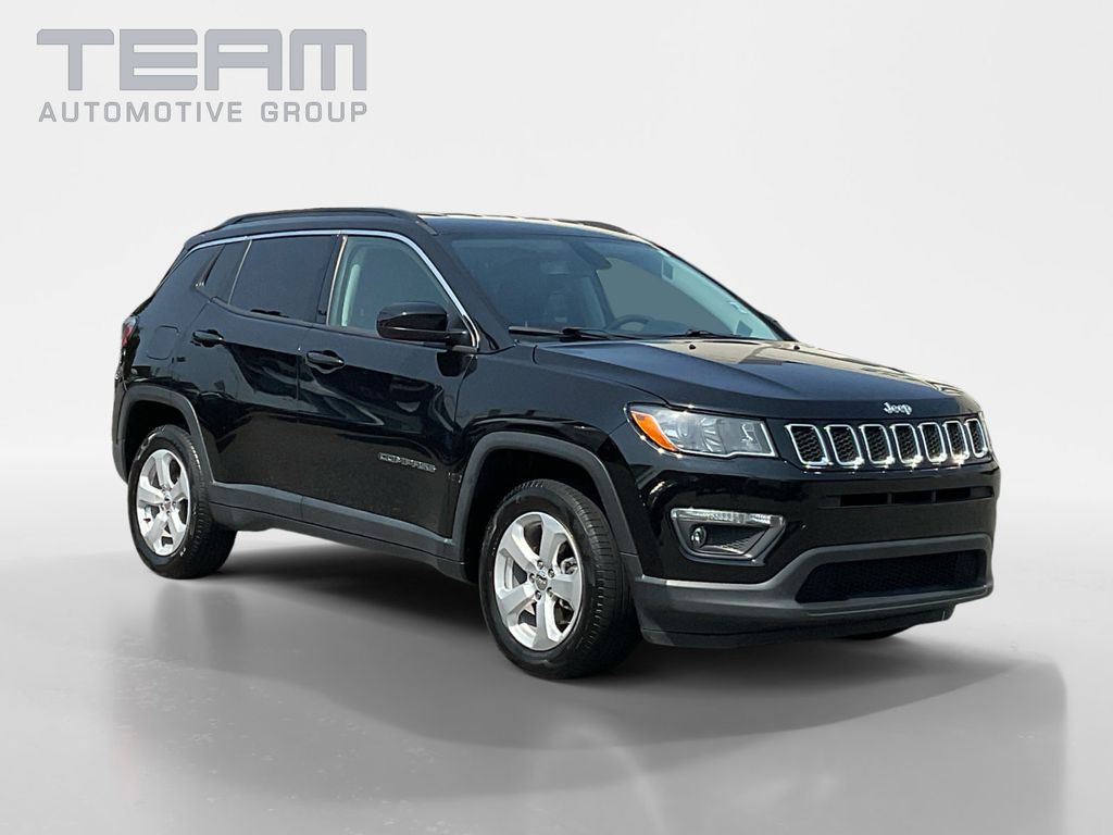 Diamond Black Crystal Pearlcoat 2021 Jeep Compass SUV / Crossover Four-Wheel Drive 9-Speed Automatic