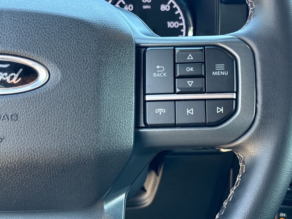 Used 2022 Gray Ford XLT w/ LIFTKIT image 17