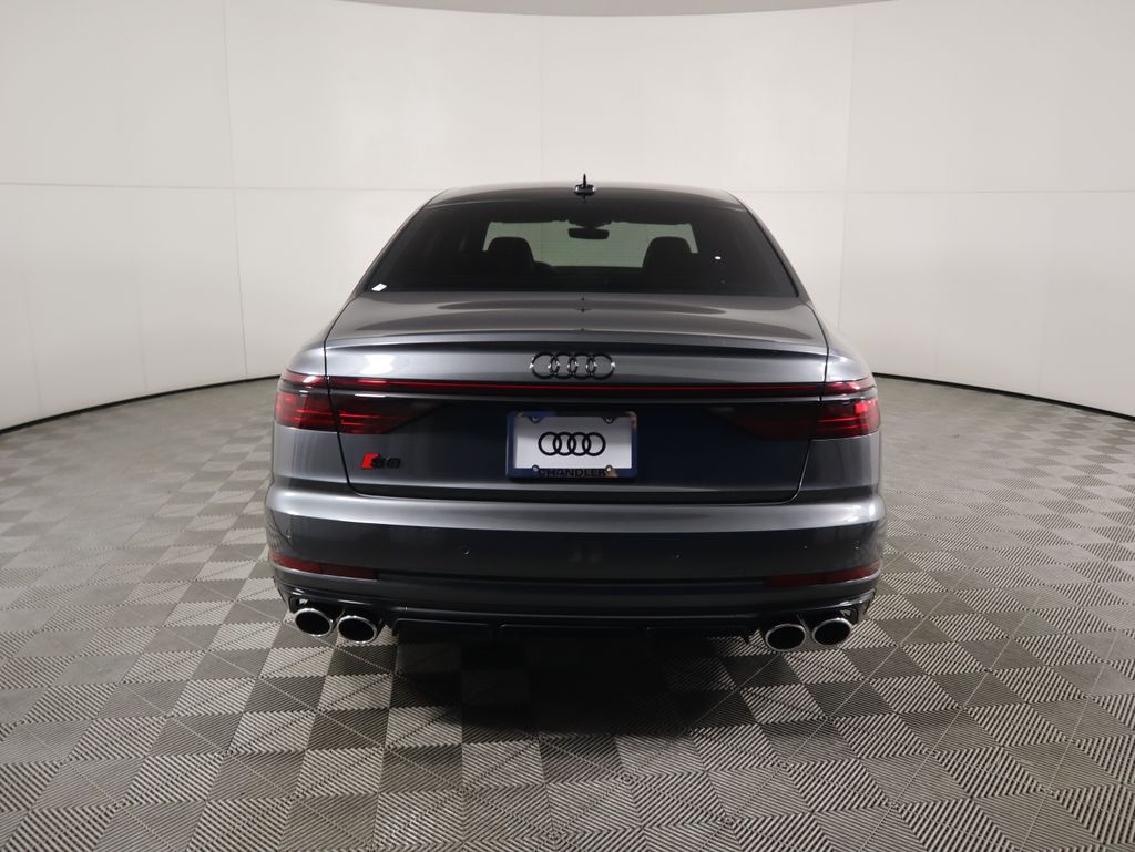 Thumbnail: 2025 Audi S8 - 6