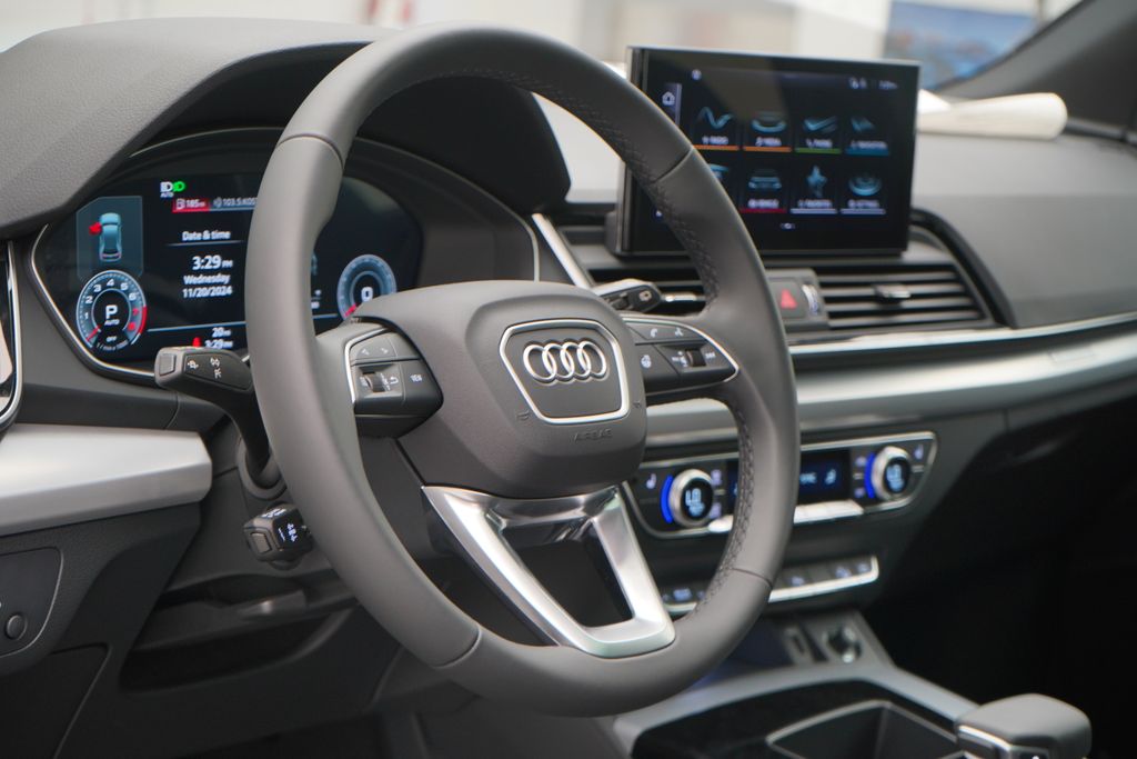 2025 Audi Q5  8