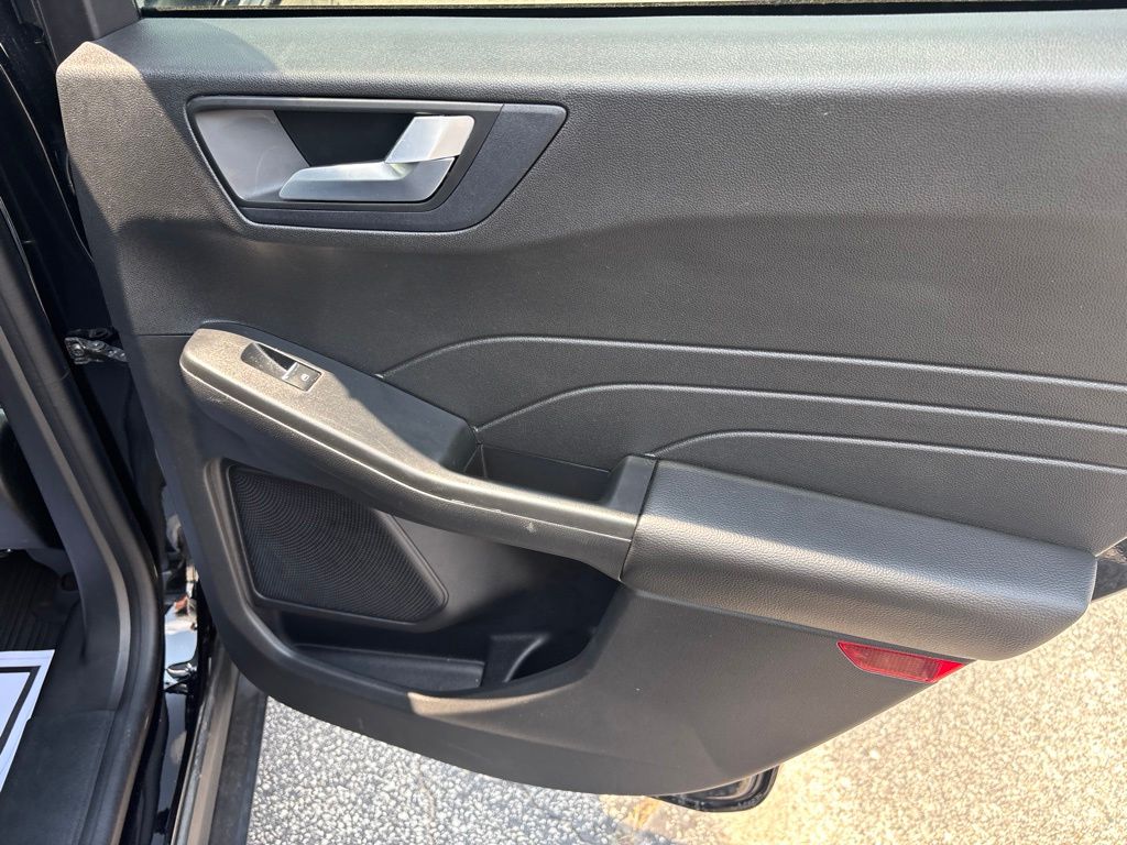Used 2024 Ford Escape SUV