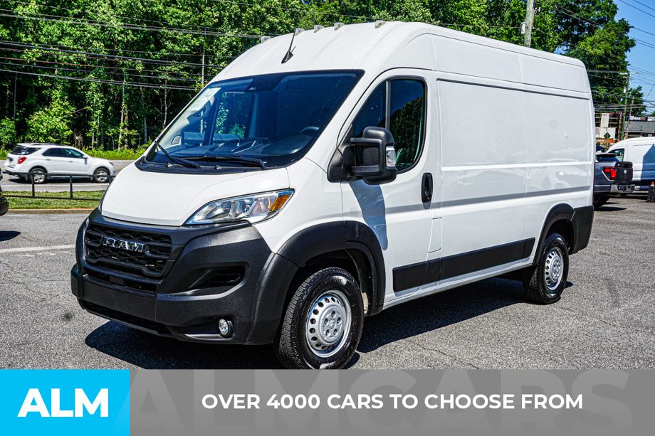 Used 2025 White Ram High Roof image 2