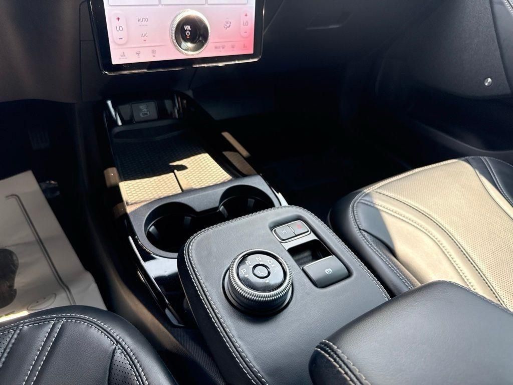 Used 2024 Black Ford Premium image 23