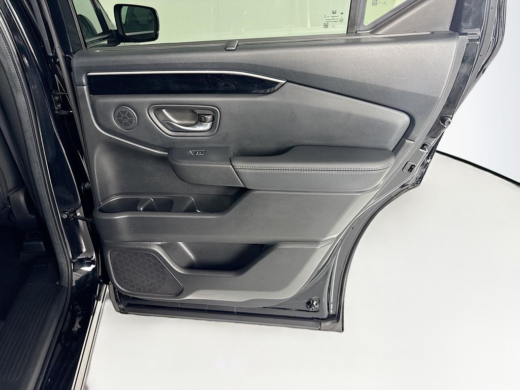 Thumbnail: 2024 Honda Pilot - 28