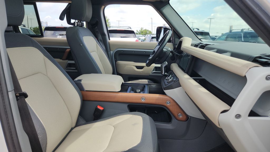 2023 Land Rover Defender 110