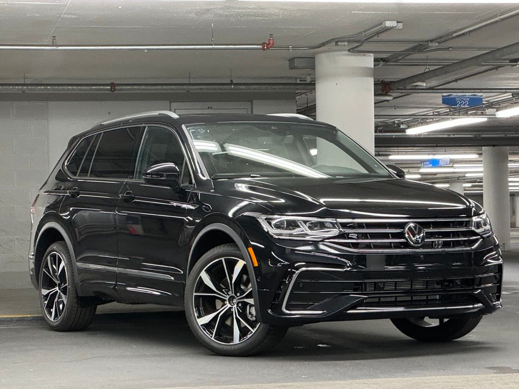 2024 Volkswagen Tiguan 2.0T SEL R-Line 2