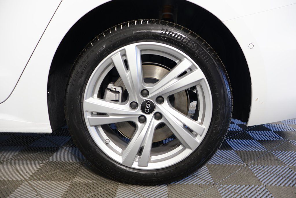 Thumbnail: 2025 Audi A5 - 10