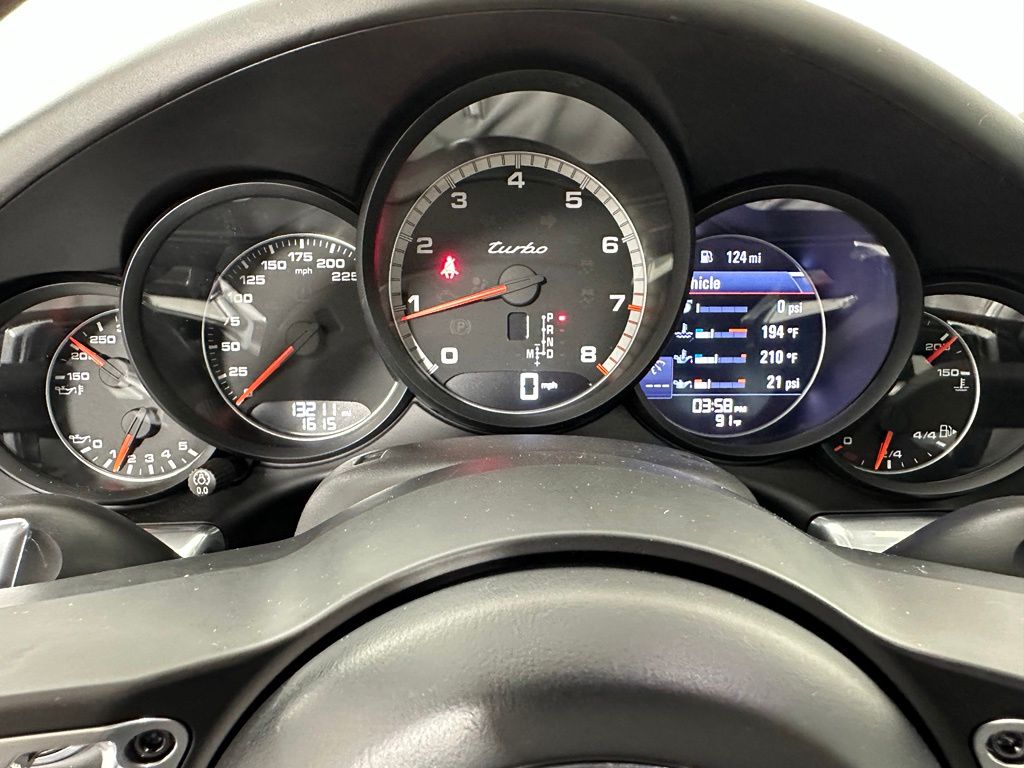 Thumbnail: 2019 Porsche 911 - 24