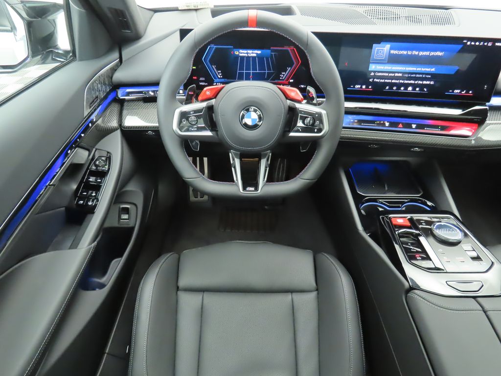 Thumbnail: 2026 BMW M5 - 10