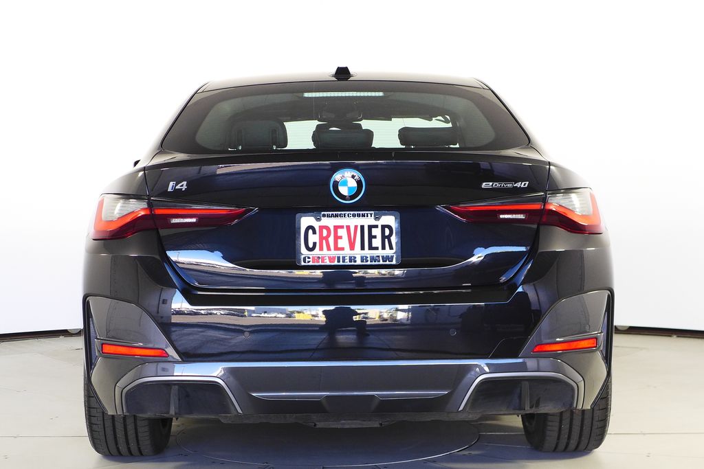 Thumbnail: 2022 BMW i4 - 8