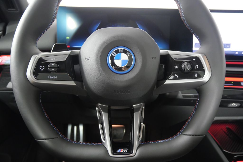 2024 BMW i5 M60 22