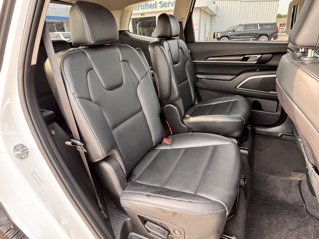 Used Car 2025 Kia Telluride  S For Sale Under $40,000 In Corsicana, Texas