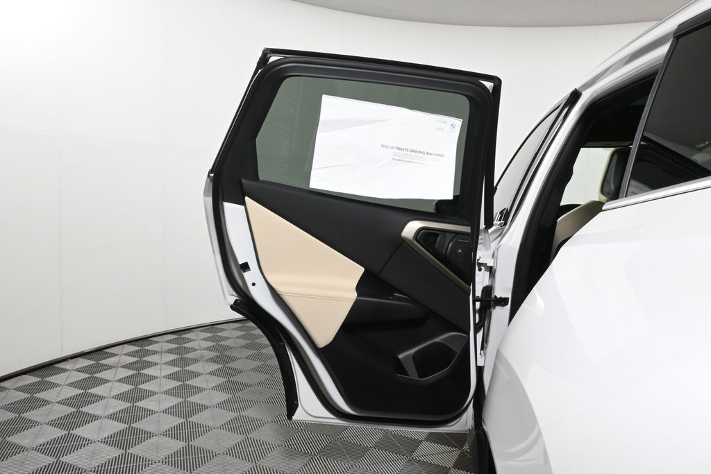 Thumbnail: 2025 BMW X3 - 32