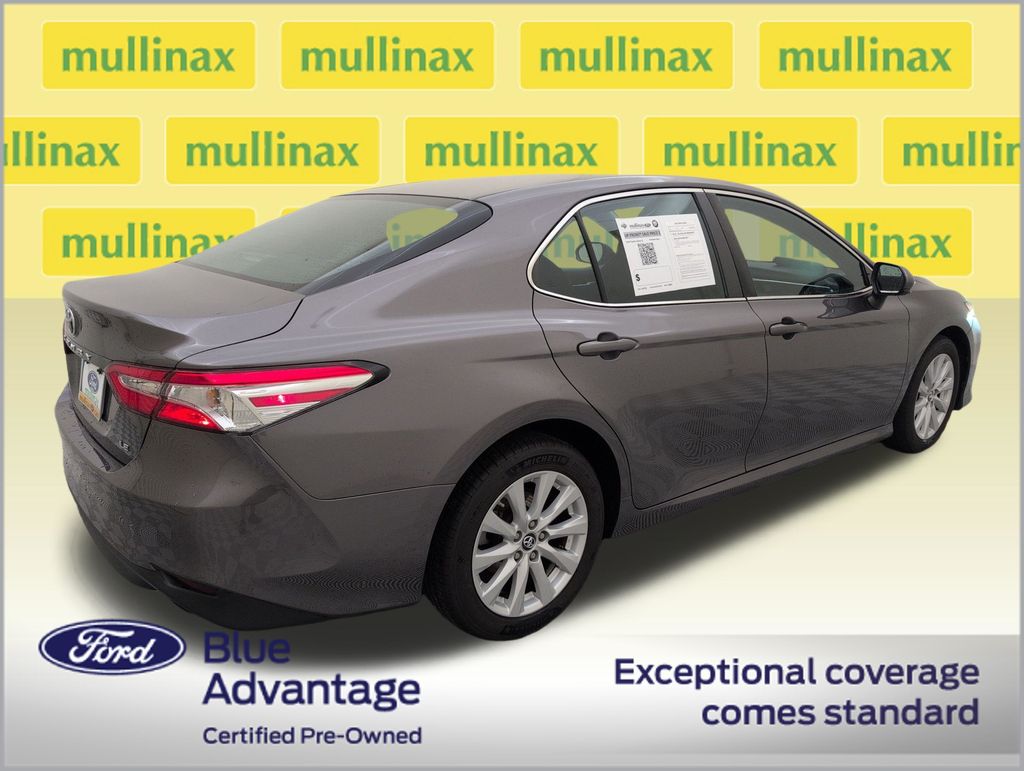 Certified Used 2018 Gray Toyota LE image 3