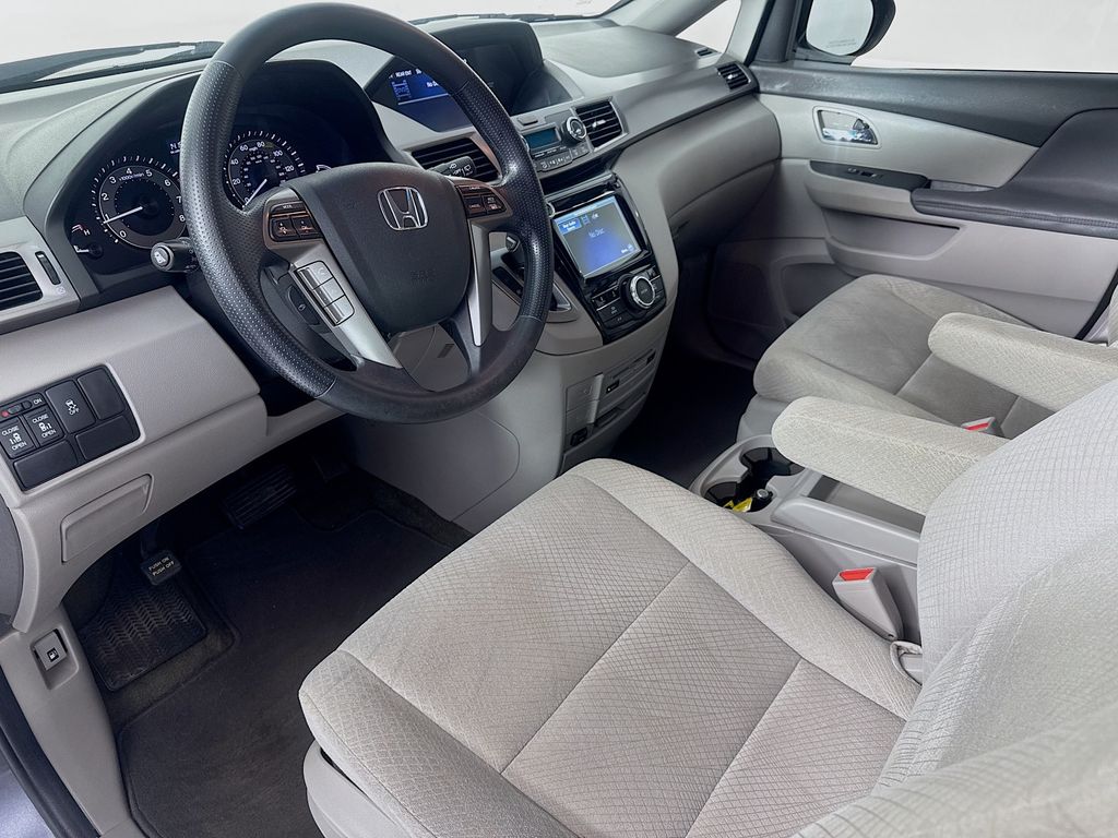 Used Car 2016 Honda Odyssey  Se For Sale Under $15,000 In Austin, Texas