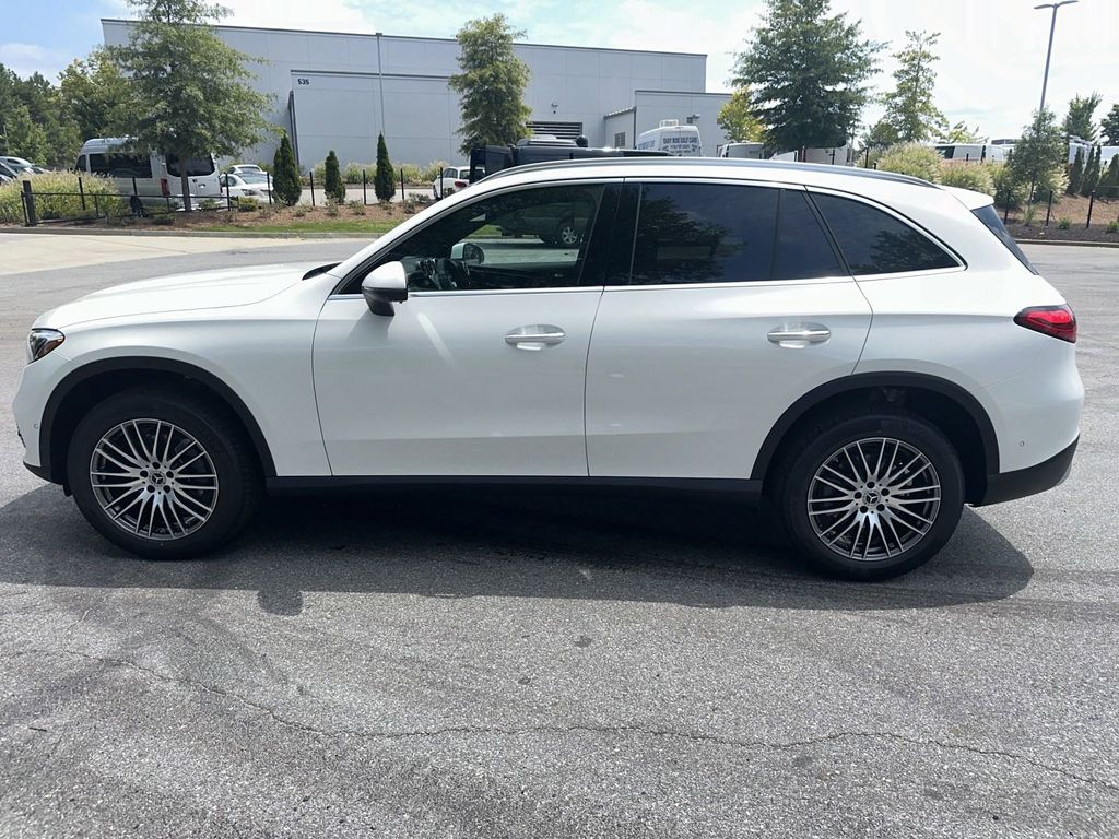 2024 Mercedes-Benz GLC GLC 300 5