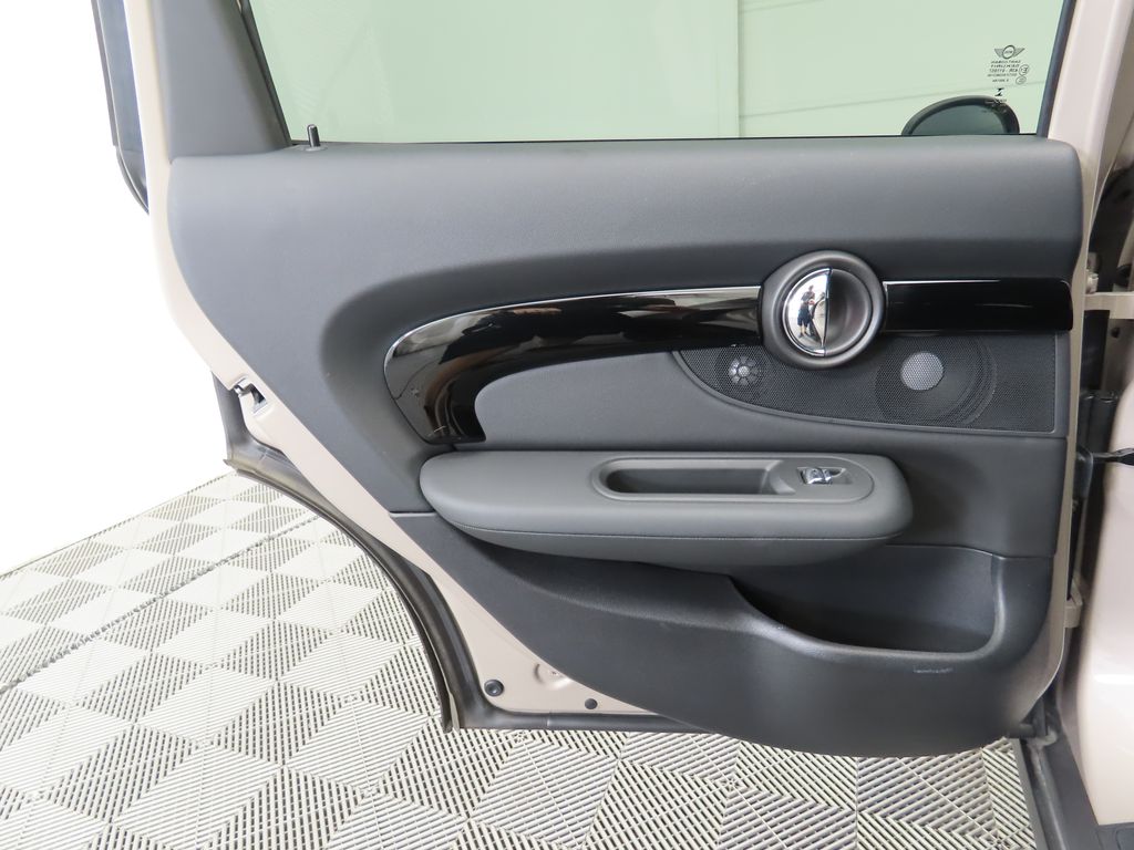Thumbnail: 2023 MINI Cooper Clubman - 27