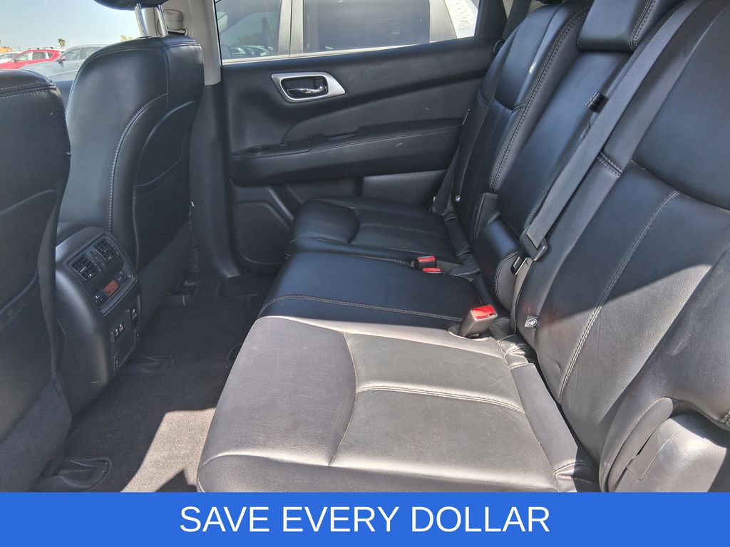 Used 2019 White Nissan SL image 11