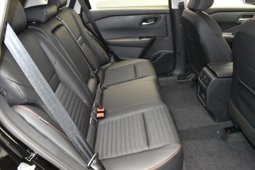 Thumbnail: 2026 Nissan Rogue - 29