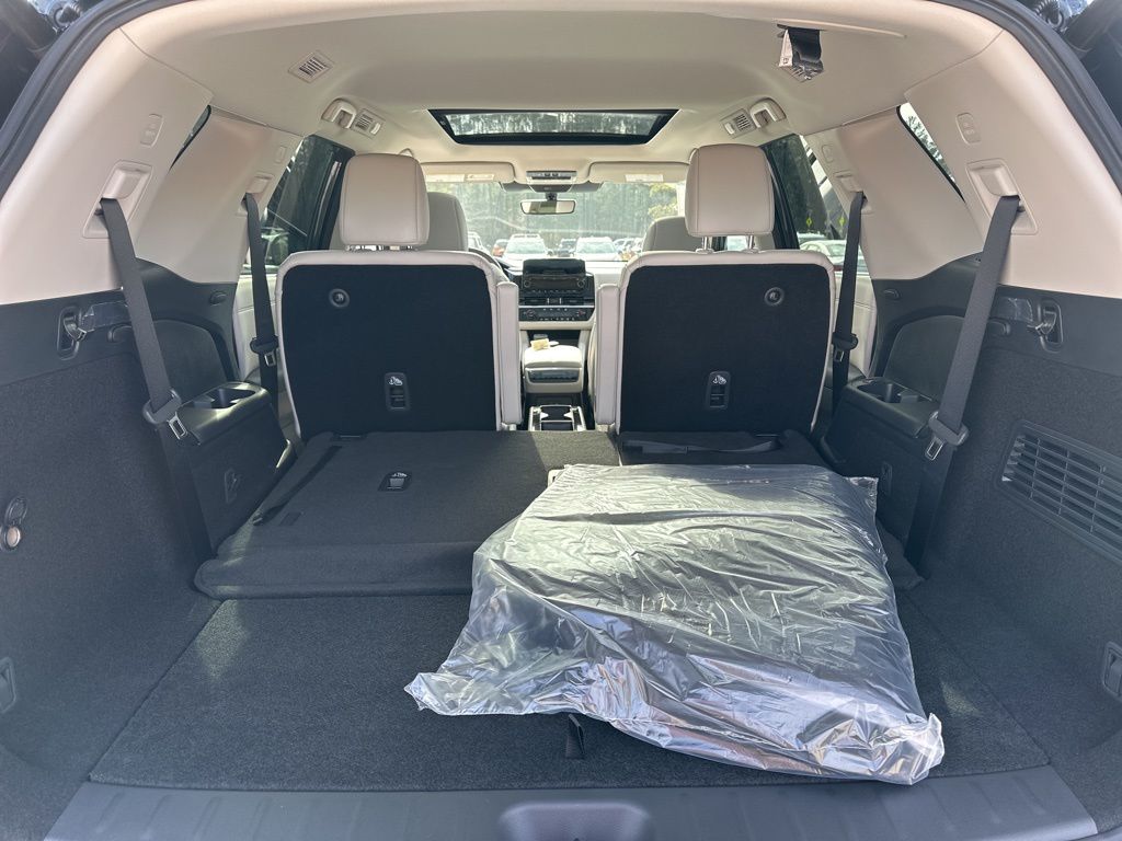 2025 Obsidian Green Pearl Nissan Pathfinder SL FWD SUV