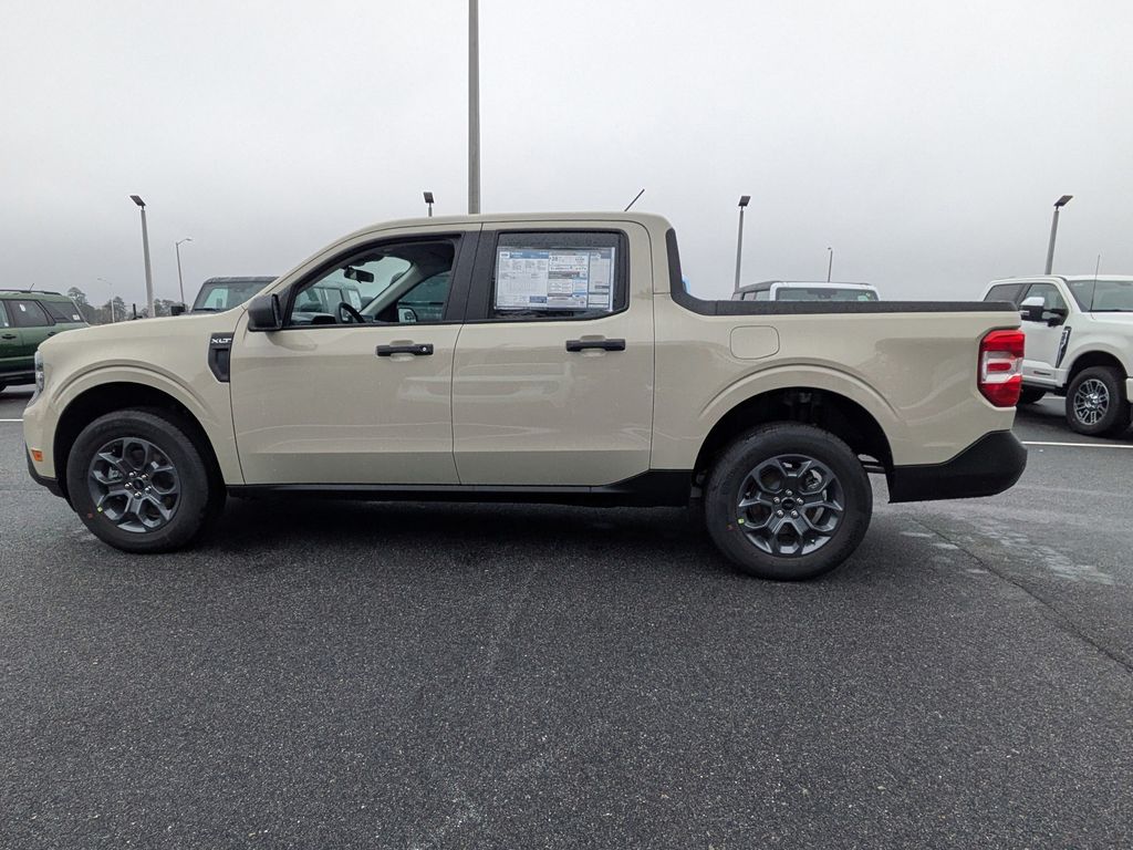 2025 Ford Maverick XLT