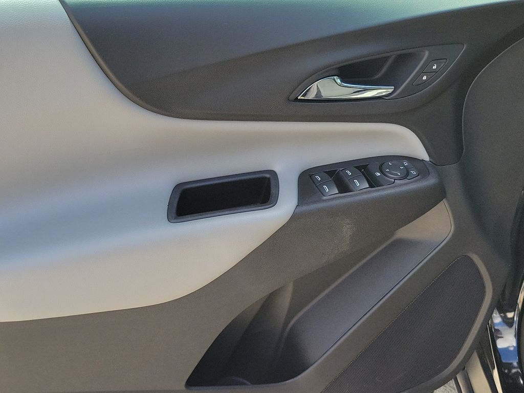 2021 Chevrolet Equinox - $12,888