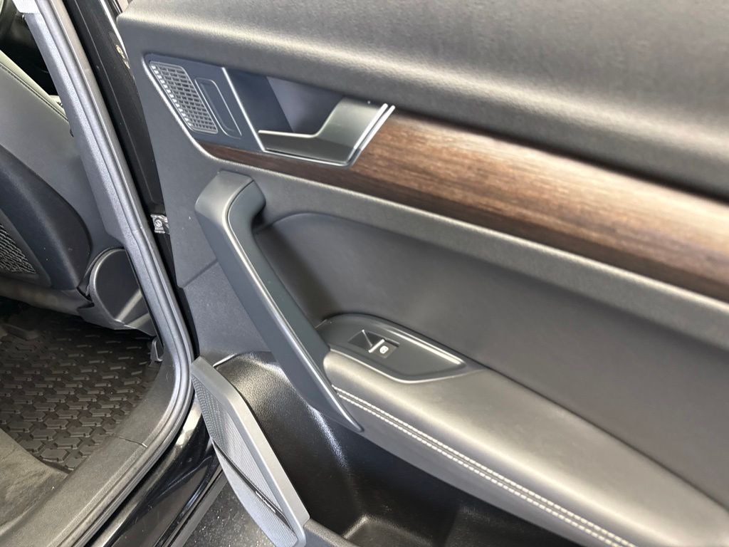 Thumbnail: 2023 Audi Q5 - 28