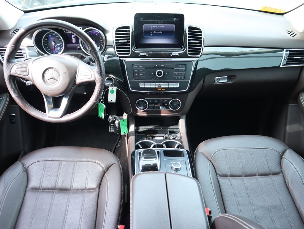 Thumbnail: 2018 Mercedes-Benz GLE - 7