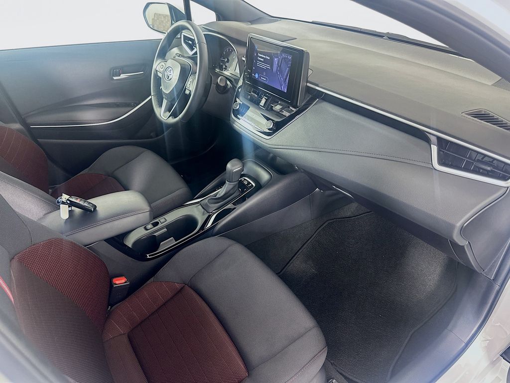 Thumbnail: 2025 Toyota Corolla - 27
