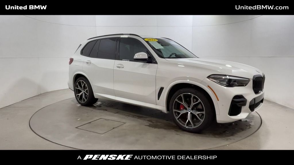 Thumbnail: 2022 BMW X5 - 2