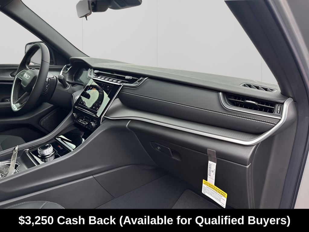 New Car 2025 Jeep Grand Cherokee  Laredo X For Sale Under $40,000 In Austin, Texas